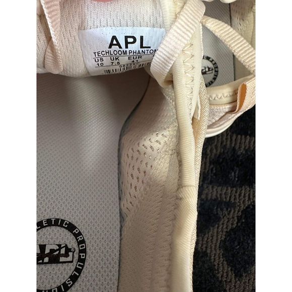 NEW APL Rose Tan Techloom Phantom Pro Sneakers in Size 10 - Picture 5 of 5